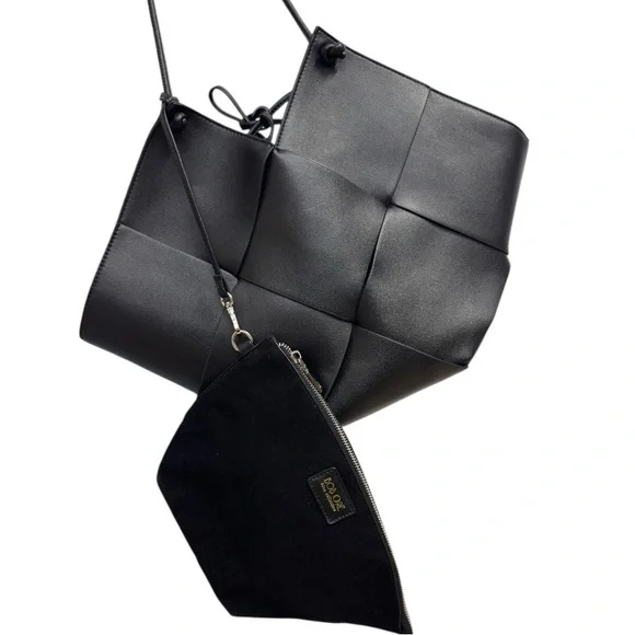 Bob Ore Black Contexture Leather Tote With Removable Suede Compartment Bag - Picture 5 of 15